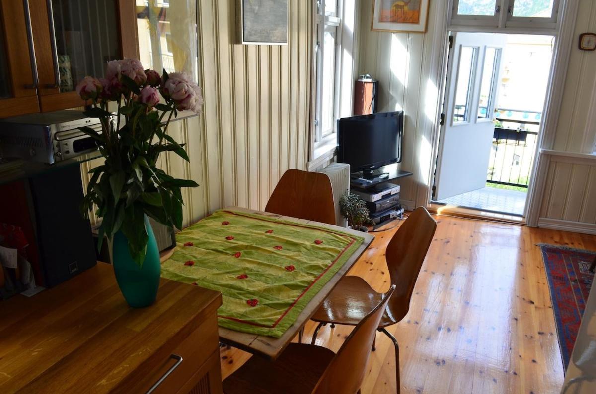 Historic Bergen House, Right In The Middle Of Everything! Extérieur photo